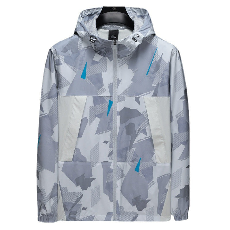 Discover the Loose Casual Camouflage Hooded Jacket